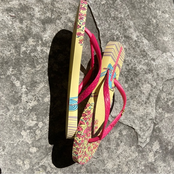 Ipanema Bicycle Flip Flops / Sandals - Picture 4 of 7